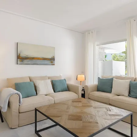 Apartament Jardines Del Mar *